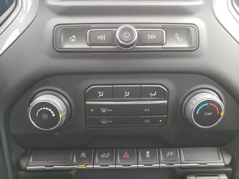 Used 2021 Chevrolet Silverado 1500 Custom w/ LPO, Dark Essentials Package image 12