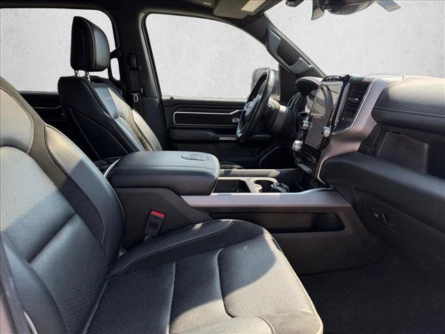 Used 2023 RAM 1500 Laramie AWD/4WD image 23