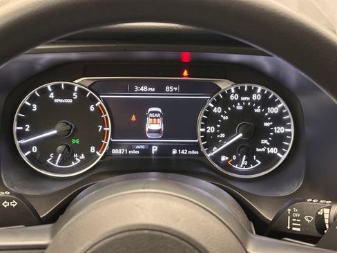 Used 2024 Nissan Rogue S AWD/4WD image 10