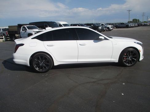 Used 2025 Cadillac CT5 V w/ Technology Package AWD/4WD image 5