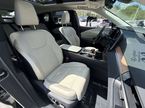 Used 2023 Lexus RX 350 AWD w/ Cold Area Package image 26