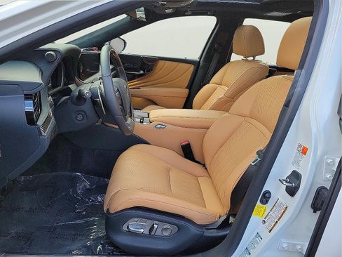 Used 2022 Lexus LS 500 AWD w/ Luxury Package image 23