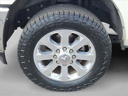 Used 2022 RAM 2500 Laramie AWD/4WD image 29
