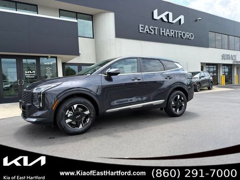 New 2026 Kia Sportage LX w/ LX Convenience Package AWD/4WD image 1