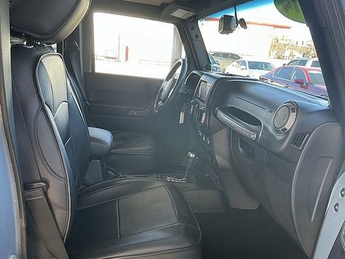 Used 2014 Jeep Wrangler Unlimited Sport w/ Quick Order Package 24S image 11