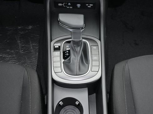 Certified 2025 Hyundai Kona SEL image 17