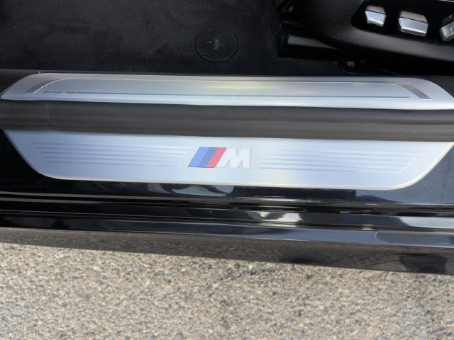 Used 2018 BMW 750i xDrive AWD/4WD image 12