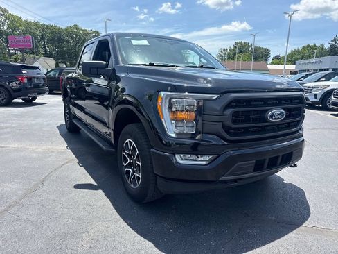Used 2023 Ford F150 XLT w/ Equipment Group 302A High AWD/4WD image 4