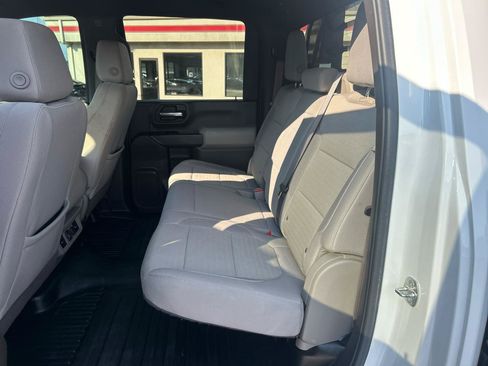 Used 2022 Chevrolet Silverado 3500 LT w/ Convenience Package AWD/4WD image 11