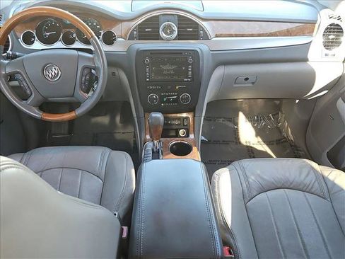 Used 2012 Buick Enclave Premium image 20