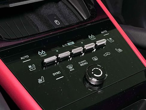 New 2026 Porsche Cayenne image 32