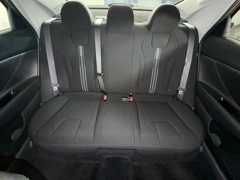 Certified 2025 Hyundai Elantra Hybrid FWD image 24