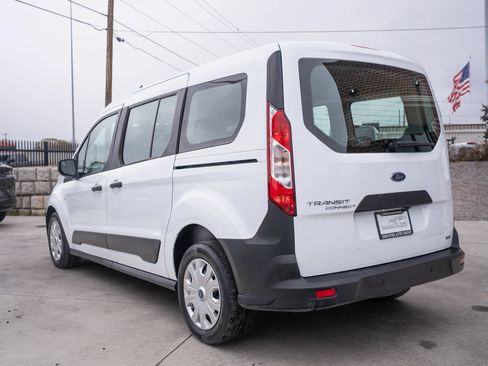 Used 2023 Ford Transit Connect XL FWD image 5