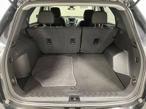 Used 2023 Chevrolet Equinox LS w/ LS Convenience Package AWD/4WD image 24