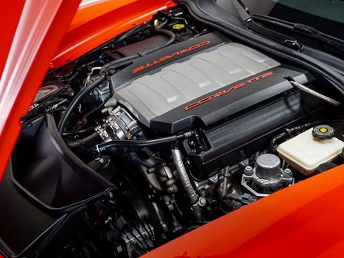 Used 2014 Chevrolet Corvette Stingray Coupe image 38