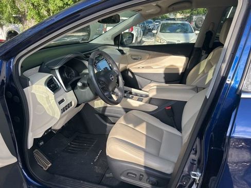 Used 2023 Nissan Murano SL w/ Cargo Package image 5