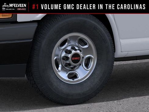 New 2026 GMC Savana 2500 w/ Driver Convenience Package RWD image 4