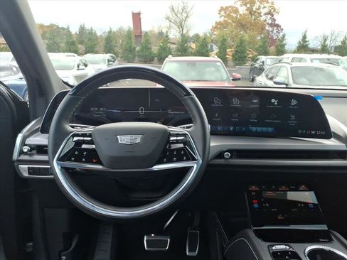 Used 2026 Cadillac Vistiq Sport w/ LPO, Floor Liner Package image 25