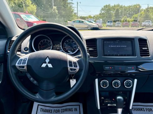 Used 2016 Mitsubishi Lancer ES image 23