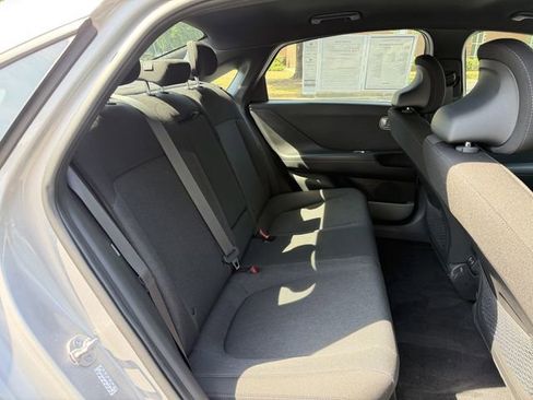 Used 2024 Hyundai Ioniq 6 SE RWD image 26