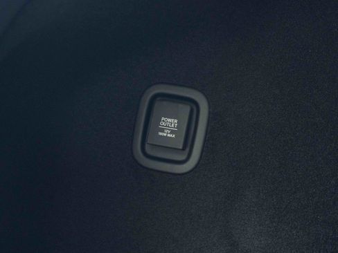 Used 2025 Honda Passport Black Edition image 43
