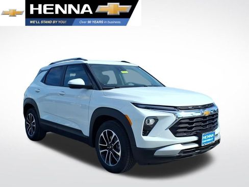 New 2026 Chevrolet TrailBlazer LT w/ Convenience Package FWD image 1