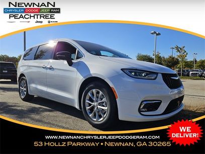 New 2026 Chrysler Pacifica Limited