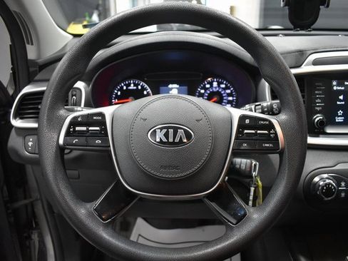 Used 2019 Kia Sorento L image 21