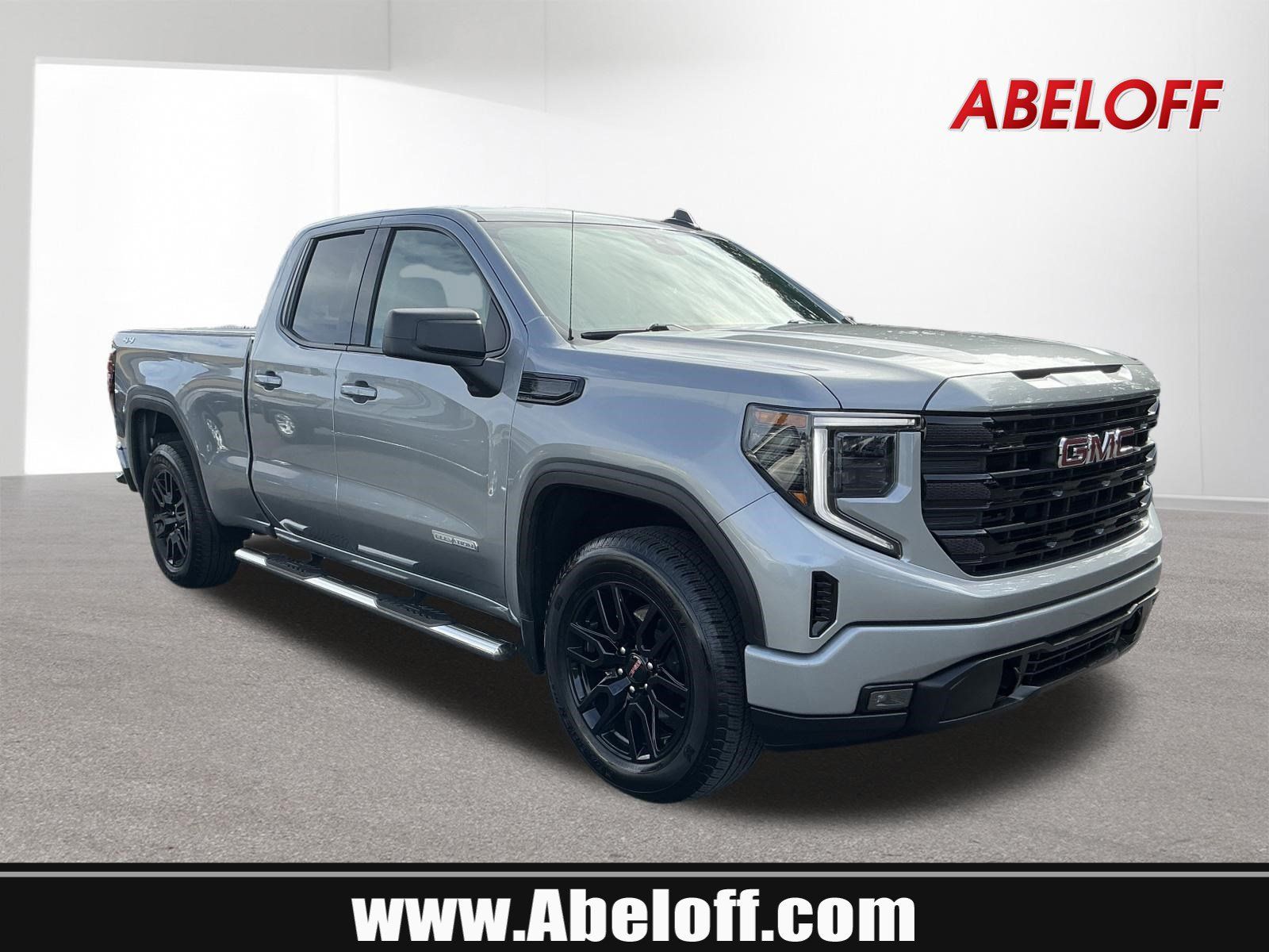 Used 2024 GMC Sierra 1500 Elevation AWD/4WD image 1