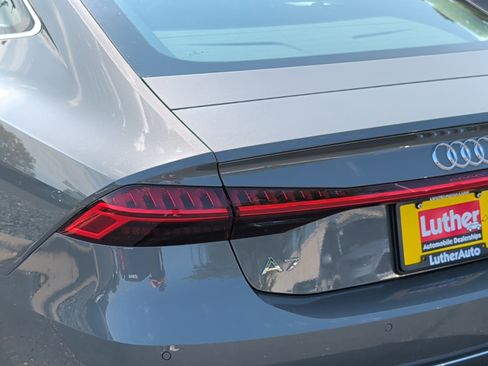 Used 2022 Audi A7 3.0T Premium AWD/4WD image 17
