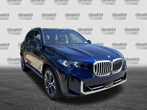 New 2026 BMW X5 xDrive40i w/ Climate Comfort Package AWD/4WD image 2