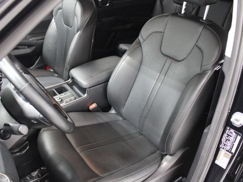 Used 2021 Kia Sorento S FWD image 14