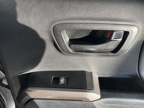 Used 2023 Toyota Tacoma SR5 image 32