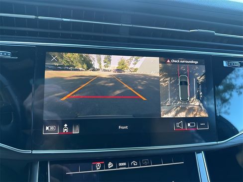 Used 2021 Audi Q7 3.0T Premium Plus image 23