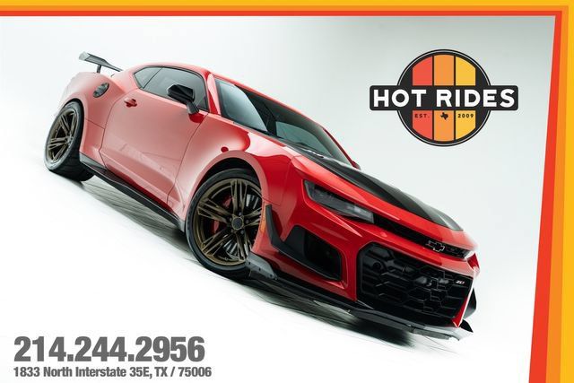 Used 2020 Chevrolet Camaro ZL1 RWD image 1