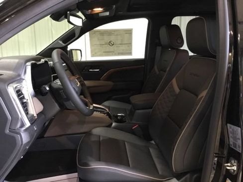 New 2026 GMC Canyon Denali AWD/4WD image 25