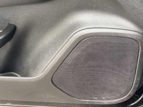 Used 2024 Chevrolet Blazer LT w/ LPO, Floor Liner Package FWD image 19