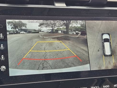 Used 2022 Hyundai Tucson Limited image 13