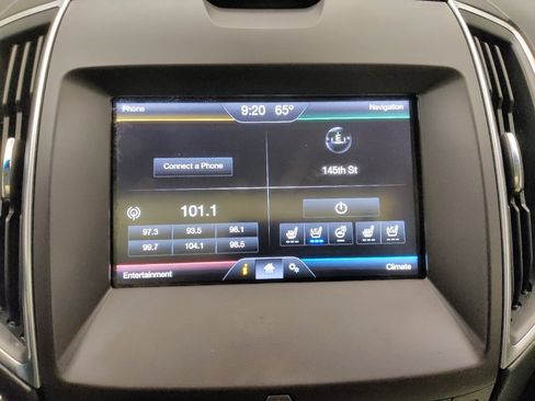 Used 2015 Ford Edge Titanium w/ Equipment Group 302A AWD/4WD image 25