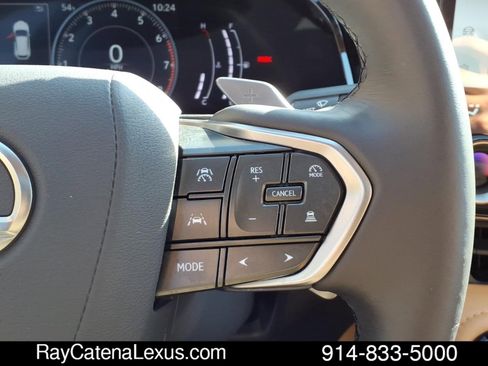 Certified 2025 Lexus NX 350 AWD w/ Accessory Package (2T) image 17