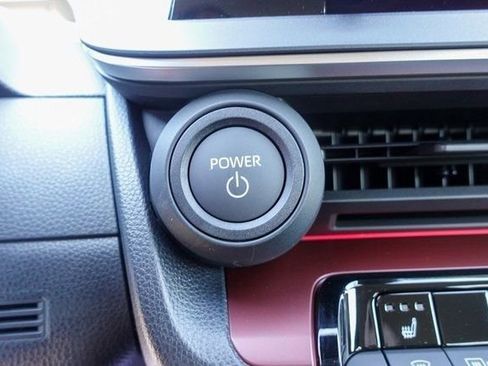 New 2026 Toyota Prius Plug-In Hybrid image 22