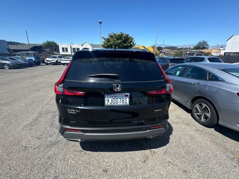 Used 2024 Honda CR-V Sport Touring image 6