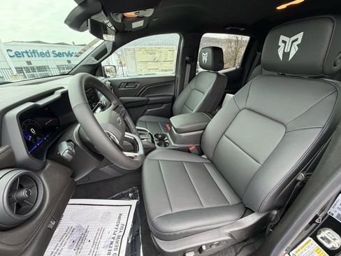 New 2026 Chevrolet Colorado Trail Boss AWD/4WD image 36