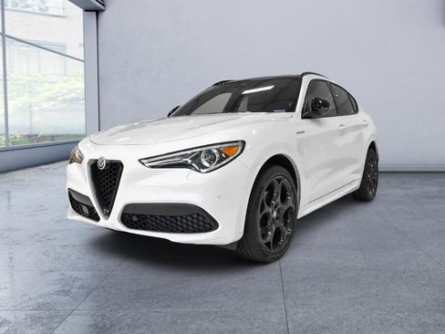 Used 2023 Alfa Romeo Stelvio Veloce AWD/4WD image 1