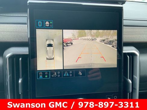 New 2026 GMC Acadia Denali Ultimate w/ LPO, Floor Liner Package AWD/4WD image 15