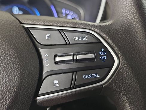 Used 2020 Hyundai Santa Fe SEL FWD image 17