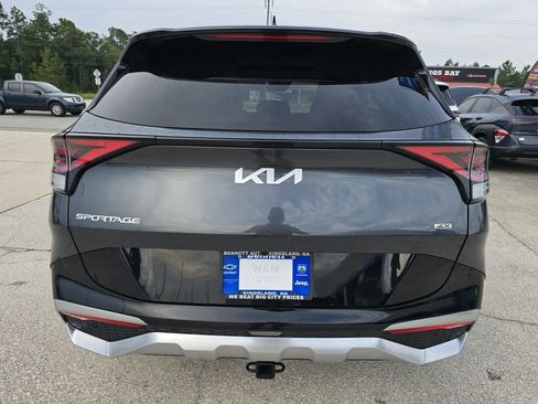 Used 2024 Kia Sportage SX image 5