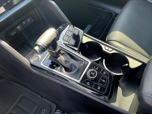 Certified 2024 Kia Sportage X-Pro Prestige image 16