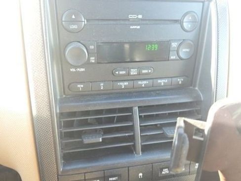 Used 2007 Ford Explorer Sport Trac Limited image 10