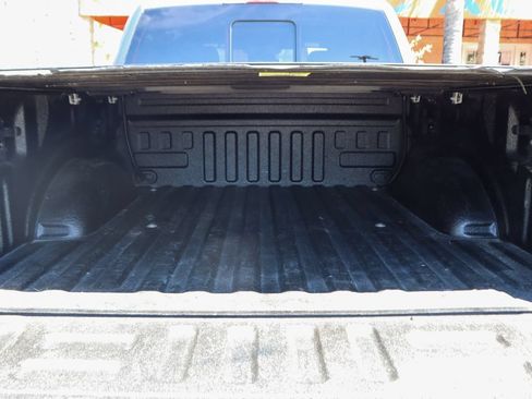 Used 2015 Ford F150 Lariat w/ Equipment Group 502A Luxury AWD/4WD image 10